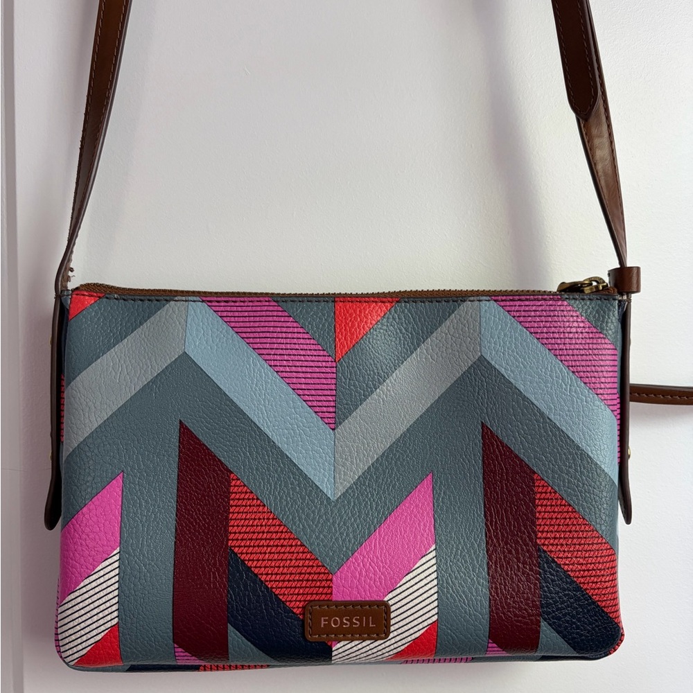 Fossil Chevron Colorblock Crossbody in Pink, Gray & Red